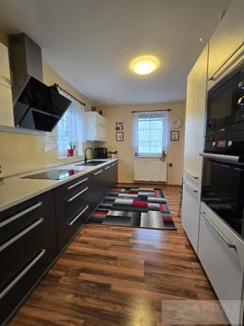 Prodej podílu 1/1 rodinného domu, Nevolice, 150 m2