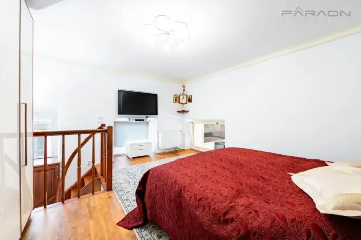 Prodej atypického bytu, Praha - Staré Město, Smetanovo nábřeží, 142 m2