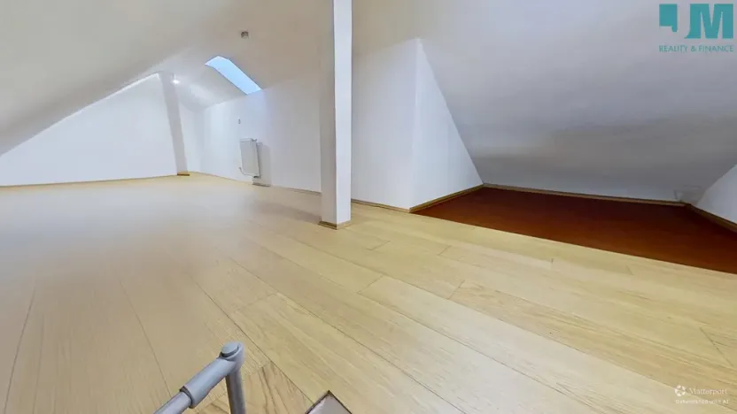 Pronájem bytu 2+kk, Třebíč, Martinské nám., 40 m2
