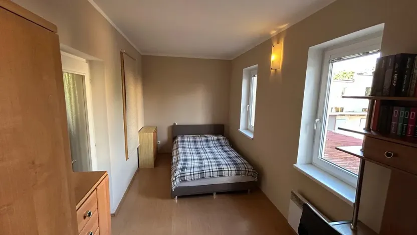Prodej bytu 3+kk, Karlovy Vary, Závodu míru, 66 m2