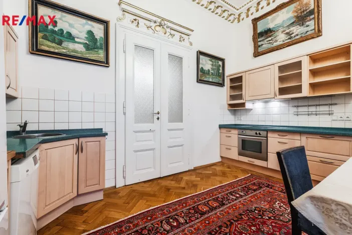 Pronájem bytu 4+1, Praha - Nové Město, Na Zderaze, 180 m2