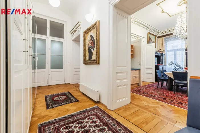 Pronájem bytu 4+1, Praha - Nové Město, Na Zderaze, 180 m2