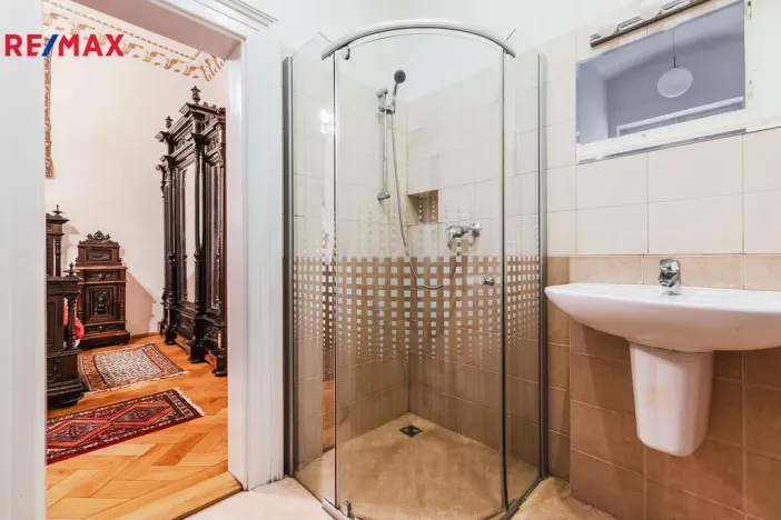 Pronájem bytu 4+1, Praha - Nové Město, Na Zderaze, 180 m2