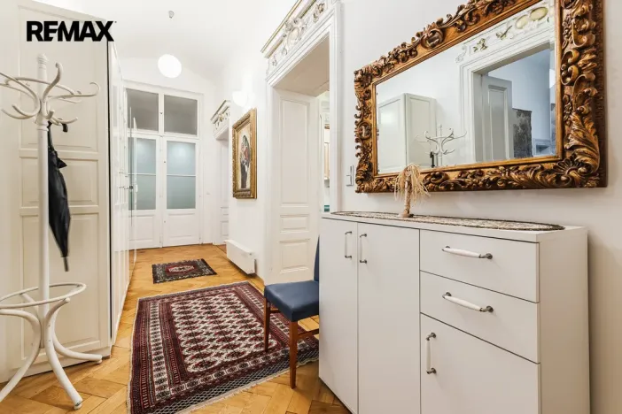 Pronájem bytu 4+1, Praha - Nové Město, Na Zderaze, 180 m2