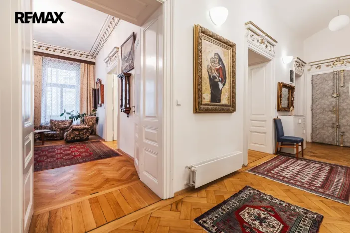 Pronájem bytu 4+1, Praha - Nové Město, Na Zderaze, 180 m2