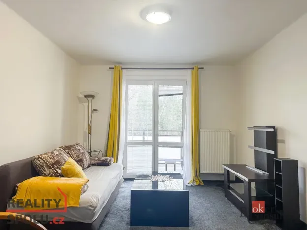 Pronájem bytu 2+1, Rybitví, Školní, 65 m2