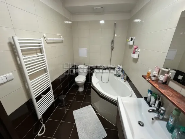 Pronájem bytu 2+1, Olomouc, Sládkova, 48 m2