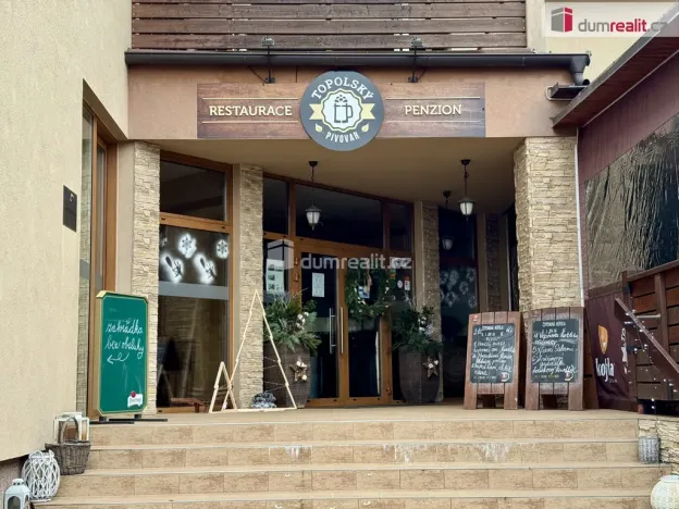 Pronájem restaurace, Topolná, 908 m2