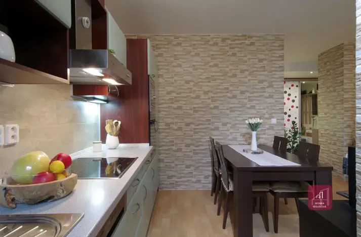 Pronájem bytu 2+kk, Rousínov, Zahradní, 57 m2