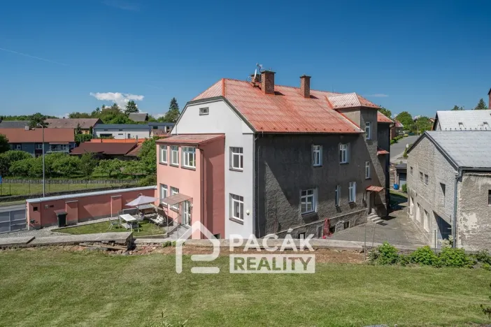 Prodej rodinného domu, Tršice, 700 m2