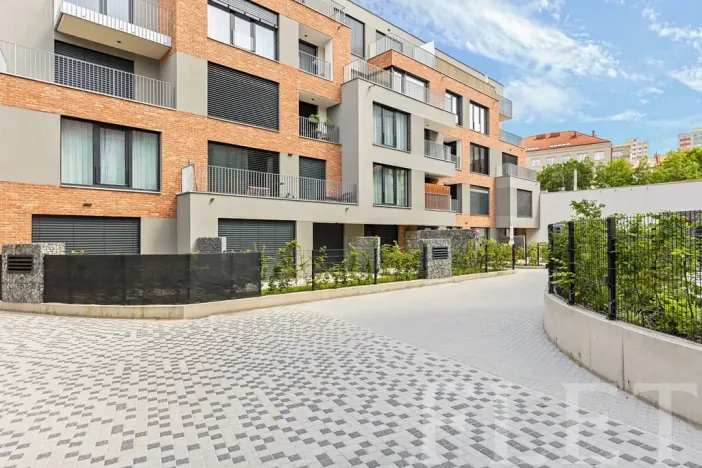 Pronájem bytu 2+kk, Praha - Michle, Michelská, 47 m2