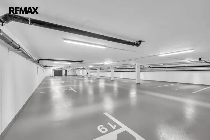 Prodej bytu 2+kk, Hradec Králové - Pražské Předměstí, Gočárova třída, 203 m2