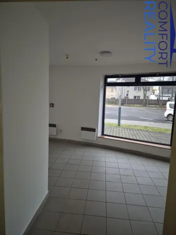 Pronájem komerční nemovitosti, Ostrava - Svinov, náměstí Dr. Brauna, 46 m2