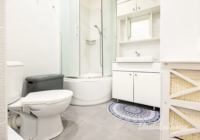 Pronájem bytu 2+kk, Praha - Holešovice, Osadní, 46 m2