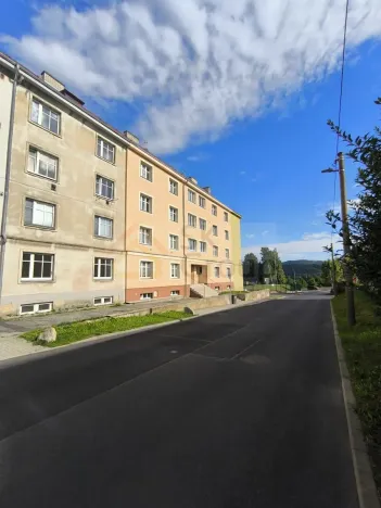 Prodej bytu 2+kk, Karlovy Vary - Rybáře, Rohová, 40 m2