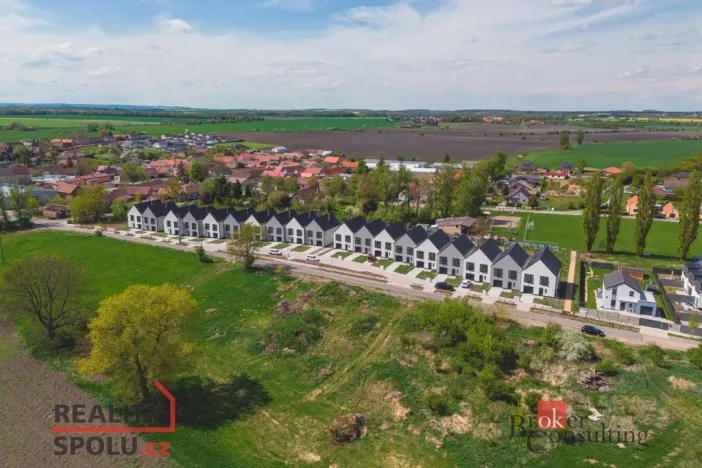 Prodej rodinného domu, Pečky - Velké Chvalovice, Za Statkem, 166 m2