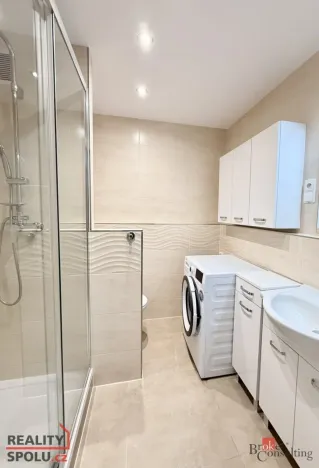 Pronájem bytu 1+1, Ostrava - Svinov, Evžena Rošického, 40 m2