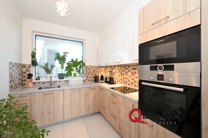 Pronájem bytu 2+kk, Praha - Záběhlice, Švehlova, 67 m2