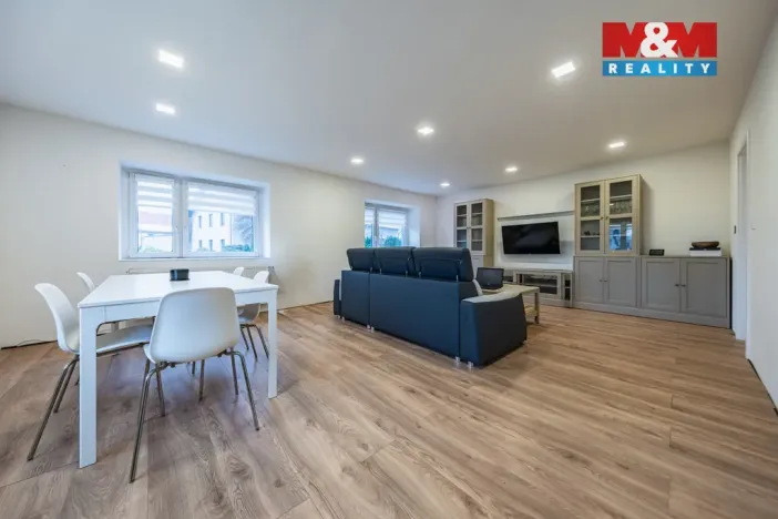 Prodej rodinného domu, Jehnědí, 189 m2