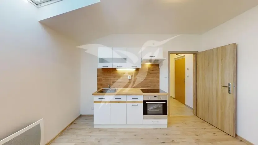 Pronájem bytu 2+kk, Starý Plzenec, Masarykovo náměstí, 32 m2