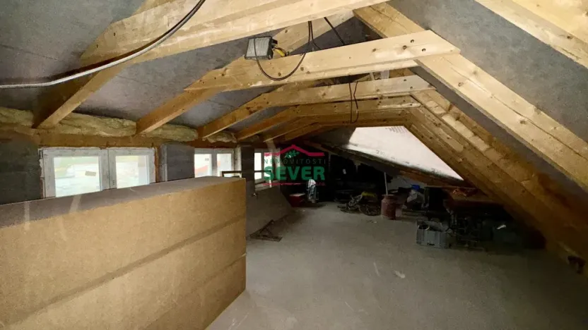 Prodej rodinného domu, Louny - Nečichy, 220 m2