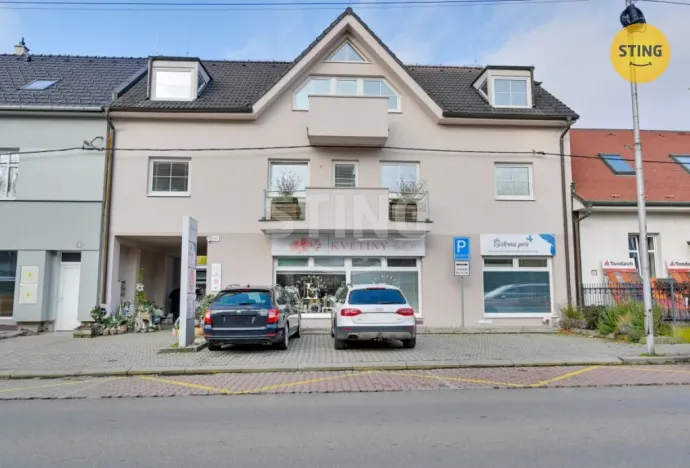 Prodej komerční nemovitosti, Zlín, Kvítková, 609 m2