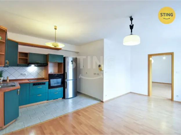 Prodej komerční nemovitosti, Zlín, Kvítková, 609 m2