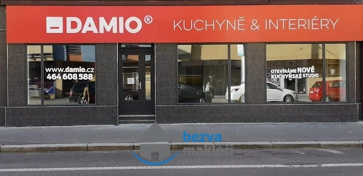 Pronájem obchodního prostoru, Pardubice, Jana Palacha, 100 m2