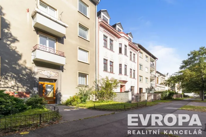 Pronájem bytu 2+1, Pardubice, Jungmannova, 59 m2