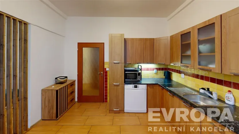 Pronájem bytu 2+1, Pardubice, Jungmannova, 59 m2