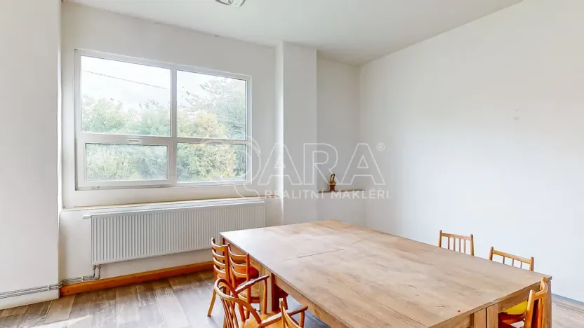 Pronájem skladu, Luby, 1700 m2