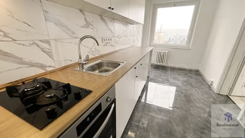 Pronájem bytu 4+1, Ústí nad Labem - Krásné Březno, Žežická, 76 m2