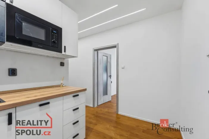 Prodej bytu 2+1, Náchod, Kostelecká, 47 m2