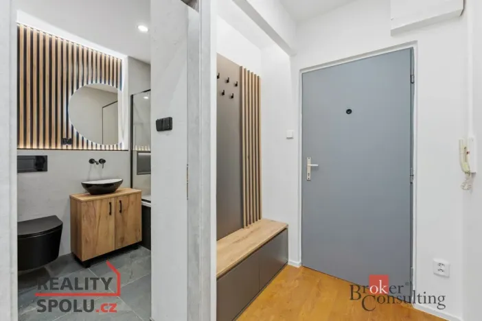 Prodej bytu 2+1, Náchod, Kostelecká, 47 m2