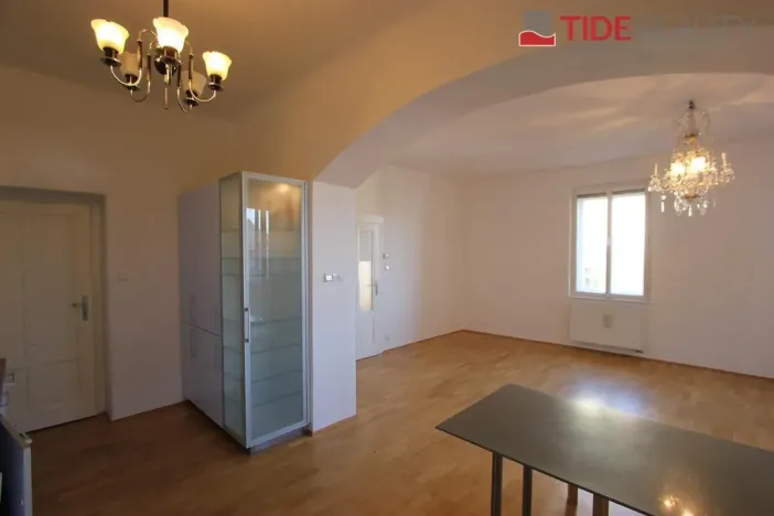 Pronájem bytu 3+1, Praha - Smíchov, Na Březince, 90 m2