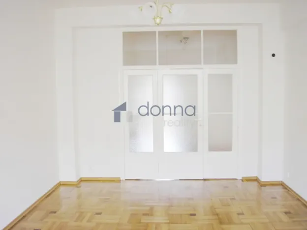 Pronájem bytu 3+1, Praha, Francouzská, 100 m2