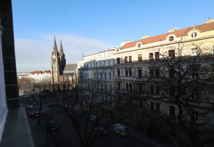 Pronájem bytu 3+1, Praha, Francouzská, 100 m2