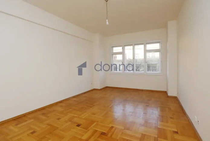 Pronájem bytu 3+1, Praha, Francouzská, 100 m2