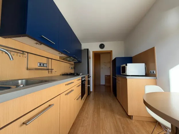 Pronájem bytu 2+kk, Praha, 28. pluku, 58 m2