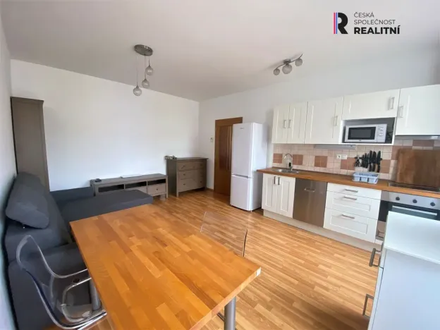 Pronájem bytu 2+kk, Brno - Žebětín, Říčanská, 58 m2