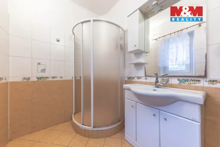 Prodej obchodního prostoru, Děčín - Děčín IV-Podmokly, Pod Lesem, 140 m2