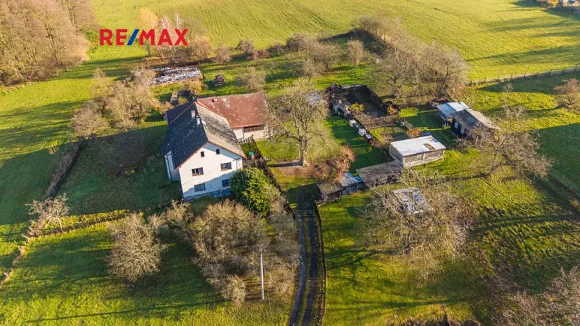 Prodej rodinného domu, Provodín, 290 m2