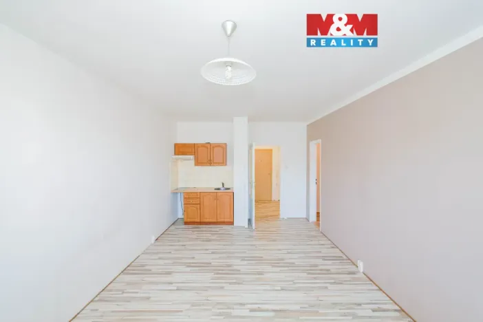 Pronájem bytu 1+kk, Praha - Hlubočepy, Pivcova, 29 m2