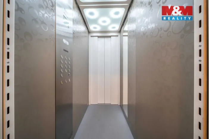 Prodej bytu 2+1, Plzeň - Východní Předměstí, náměstí Generála Píky, 53 m2