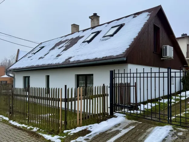 Prodej rodinného domu, Dolní Lhota, Přihlávky, 150 m2