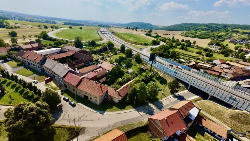 Prodej rodinného domu, Drysice, 349 m2