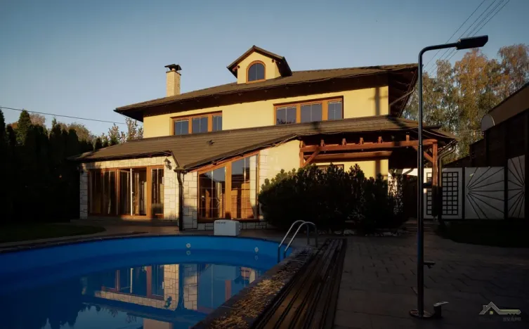 Prodej rodinného domu, Baška, 420 m2