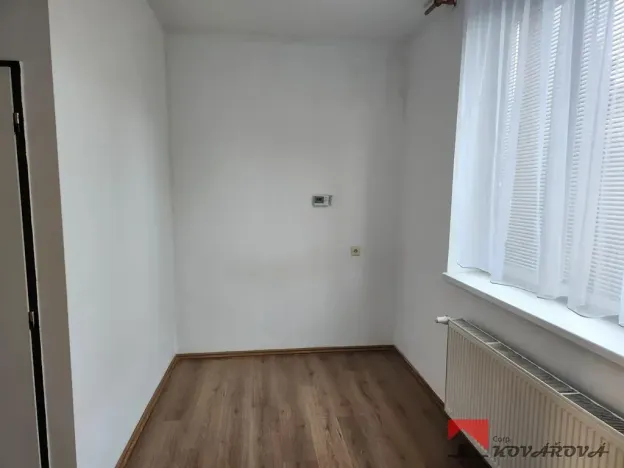 Pronájem bytu 2+kk, Brandýsek, Slánská, 40 m2