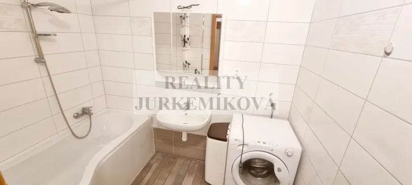 Pronájem bytu 3+1, České Budějovice - České Budějovice 2, Netolická, 67 m2