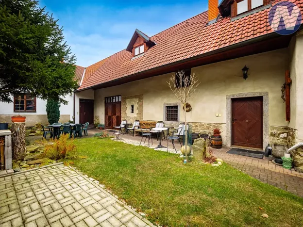 Prodej rodinného domu, Paračov, 388 m2